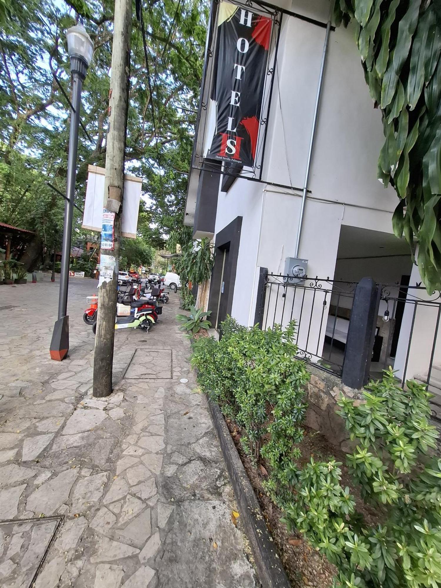 Hotel Sevilla Palenque Exterior photo